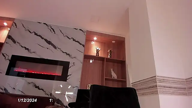 Isabel Escorcia online show from December 12, 4:59 am