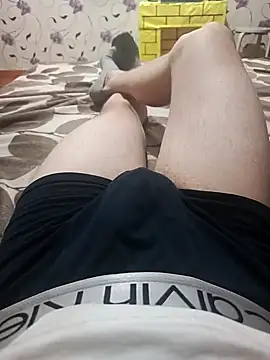 red red00 online show from March 13, 5:50 pm