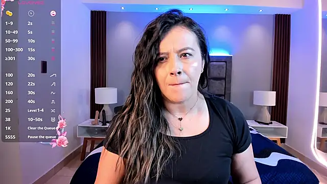 Susann Ross online show from October 8, 10:46 am