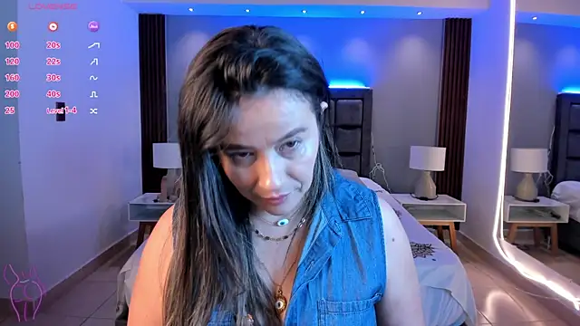 Susann Ross online show from November 7, 10:59 am