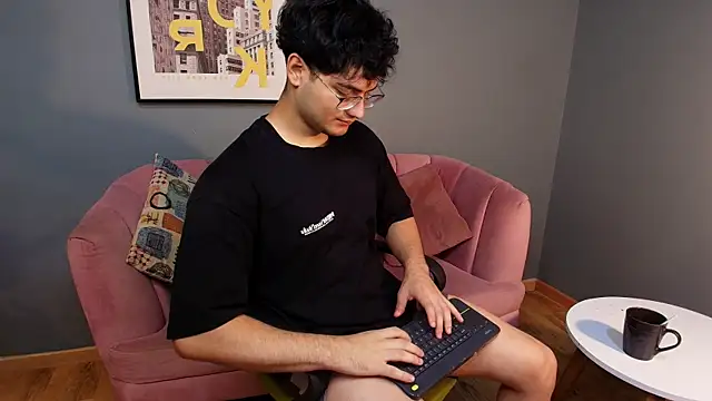 Snapshot of Mark_Evans1_ chatting on February 27, 7:15 pm Mark Evans1  online show from February 27, 7:15 pm