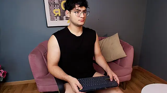 Snapshot of Mark_Evans1_ chatting on March 5, 2:34 pm Mark Evans1  online show from March 5, 2:34 pm