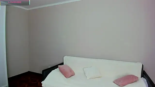 -Sacura- online show from September 16, 4:19 pm