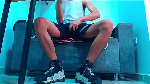 Snapshot of mastersmits chatting on November 23, 7:19 am mastersmits online show from November 23, 7:19 am