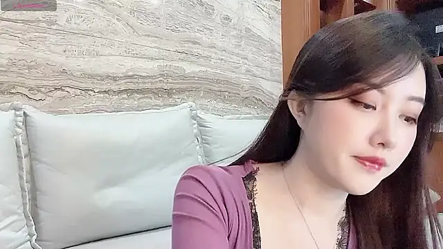 Snapshot of ruoling_19 chatting on January 7, 12:51 pm ruoling 19 online show from January 7, 12:51 pm