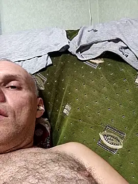 Pineapple04 online show from September 25, 5:05 pm