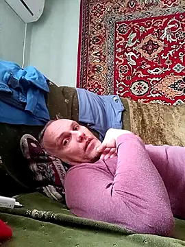 Pineapple04 online show from October 17, 5:21 am