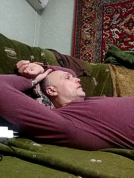 Pineapple04 online show from January 10, 7:37 pm