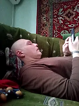 Pineapple04 online show from February 15, 5:15 am