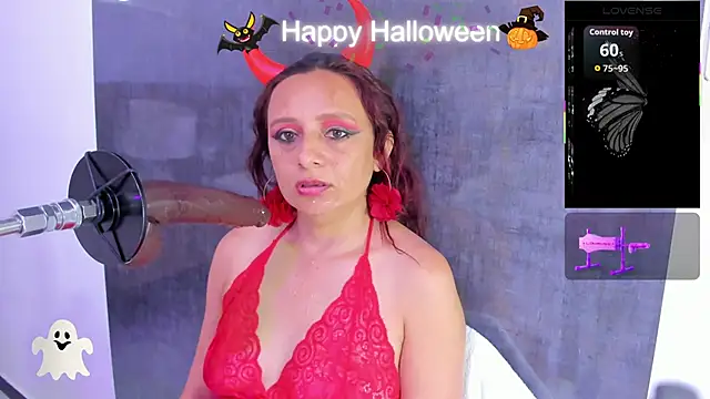 Issys milf online show from October 31, 12:17 pm