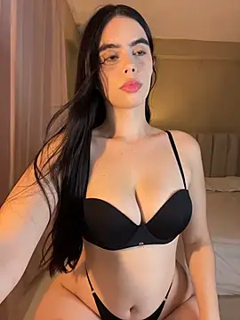 Snapshot of Mavi_Coless chatting on November 26, 12:22 am Mavi Coless online show from November 26, 12:22 am