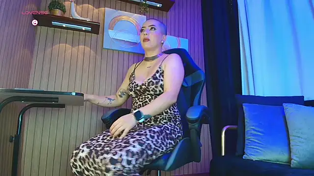 Camila Chainn online show from October 27, 12:42 pm