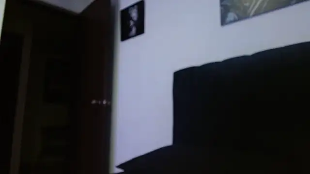 Hendry  online show from February 14, 11:42 pm