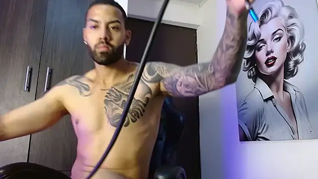 Hendry  online show from October 8, 3:26 am