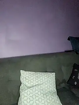 chachalette444 online show from March 17, 8:51 pm