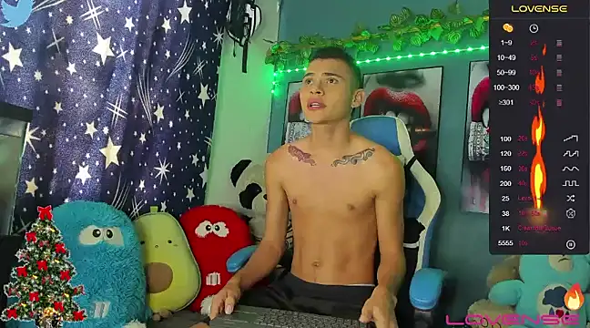 soyander03  online show from December 28, 12:45 pm