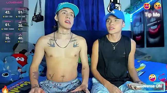 soyander03  online show from February 7, 11:55 pm