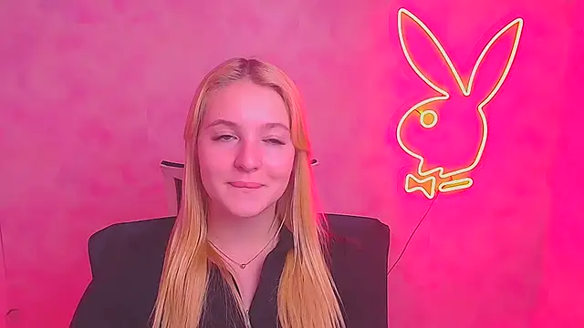 Milka kiss  online show from February 9, 1:46 pm