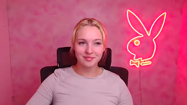 Milka kiss  online show from October 9, 12:03 pm