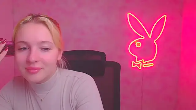 Milka kiss  online show from October 25, 11:29 am