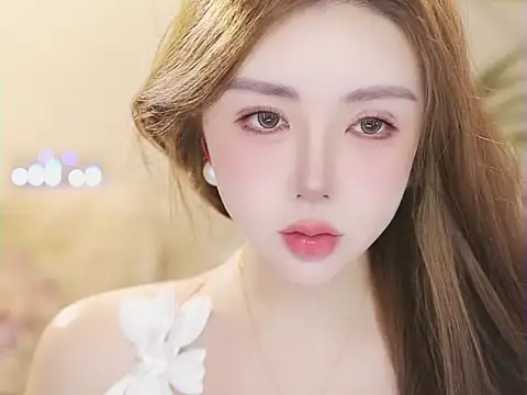 Snapshot of Qiaoqiao_ chatting on June 29, 4:07 pm Qiaoqiao online show from June 29, 4:07 pm