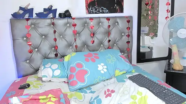 SWEETSAMY39715 online show from February 12, 4:22 pm