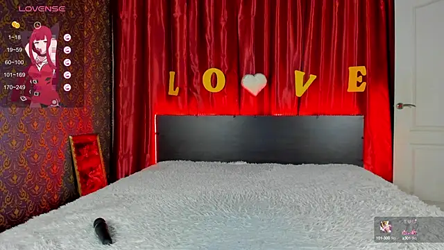 Snapshot of Witch_Lady chatting on February 9, 7:27 am Witch Lady online show from February 9, 7:27 am