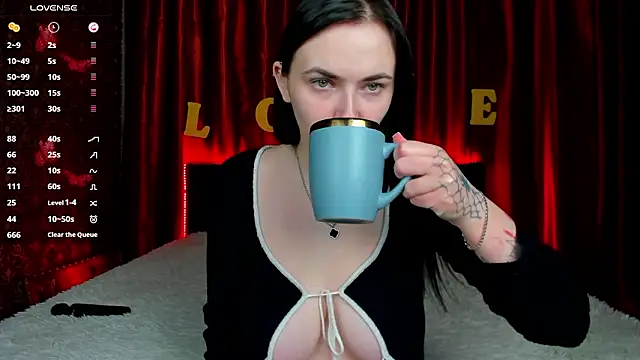 Witch Lady online show from February 19, 8:10 am