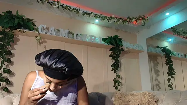 Snapshot of flavia_cruz chatting on May 20, 12:33 pm flavia cruz online show from May 20, 12:33 pm