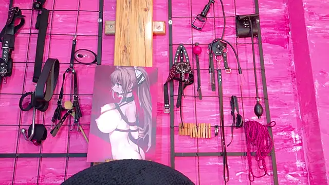 Snapshot of _candy_bdsm_ chatting on June 9, 1:12 pm candy bdsm online show from June 9, 1:12 pm