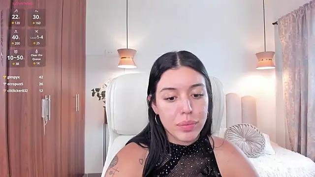 zoee jackson online show from March 19, 7:06 pm