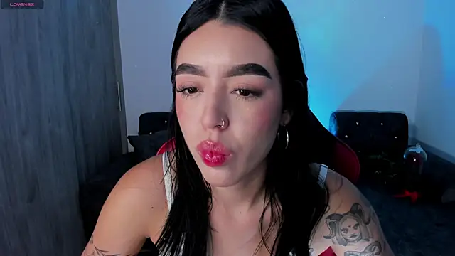 zoee jackson online show from April 30, 10:58 pm