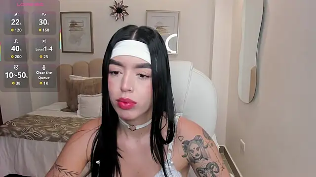 Snapshot of zoee_jackson chatting on May 22, 7:41 pm zoee jackson online show from May 22, 7:41 pm