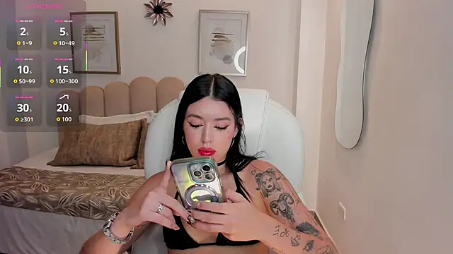 Snapshot of zoee_jackson chatting on May 29, 7:23 pm zoee jackson online show from May 29, 7:23 pm
