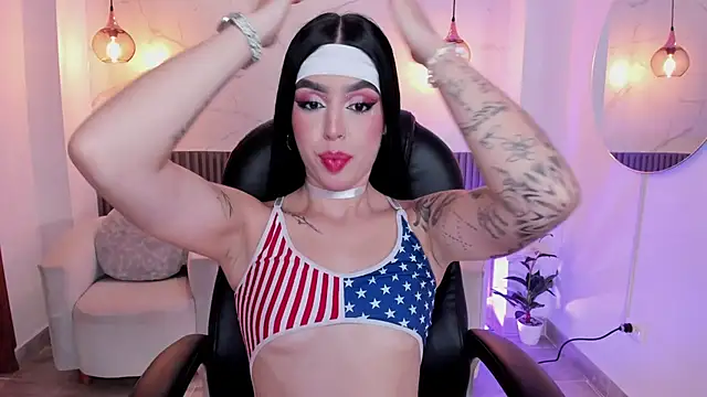 zoee jackson online show from July 1, 8:19 pm