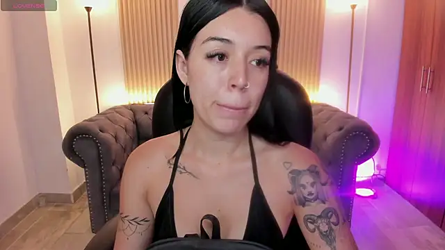 zoee jackson online show from July 31, 6:29 pm