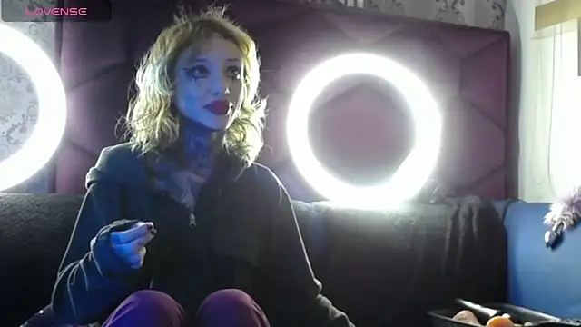 TyphoidMary online show from July 9, 2:48 am