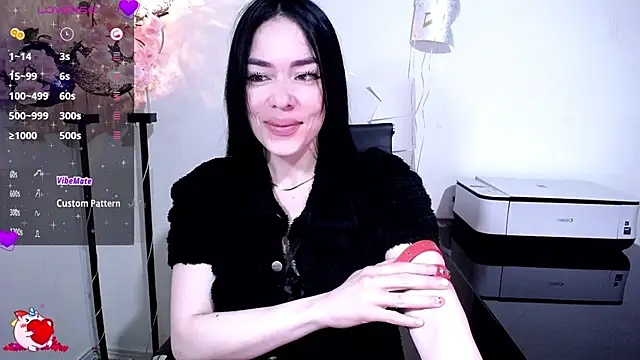 Snapshot of katty_8 chatting on June 24, 8:02 am katty 8 online show from June 24, 8:02 am