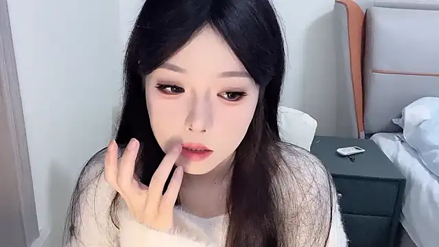 Snapshot of Q-ing chatting on January 23, 9:50 pm Q-ing online show from January 23, 9:50 pm