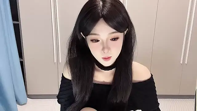 Snapshot of Q-ing chatting on November 3, 12:39 pm Q-ing online show from November 3, 12:39 pm