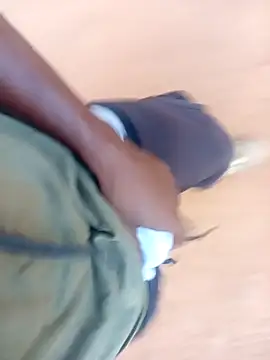 Snapshot of Hentaii001 chatting on January 31, 5:30 am Hentaii001 online show from January 31, 5:30 am