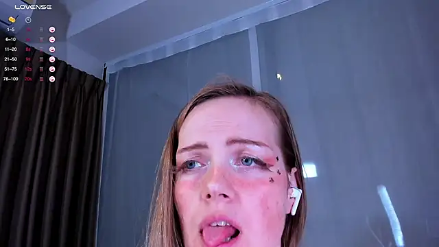 CutieEllie online show from December 31, 4:25 pm