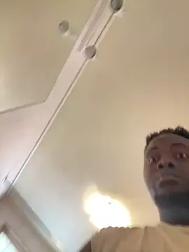 Snapshot of Andricastro chatting on February 21, 7:21 pm Andricastro online show from February 21, 7:21 pm