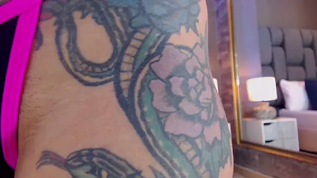 SophieWolkman online show from March 20, 12:53 pm