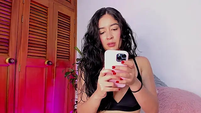 Snapshot of _NATAHSA_ chatting on March 11, 5:02 pm NATAHSA online show from March 11, 5:02 pm