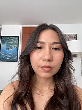 Snapshot of Aimilayne chatting on May 3, 5:30 pm Aimilayne online show from May 3, 5:30 pm