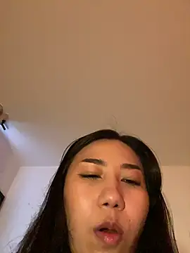 Snapshot of Aimilayne chatting on July 3, 10:16 pm Aimilayne online show from July 3, 10:16 pm