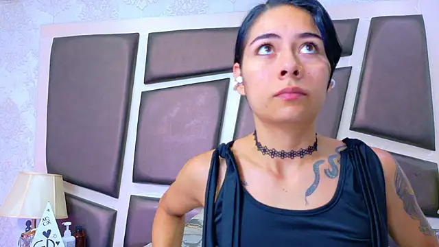 Snapshot of NicoleEsposito chatting on May 15, 12:34 pm NicoleEsposito online show from May 15, 12:34 pm