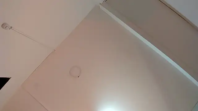 ALICEPOIXXXON online show from January 8, 6:26 am