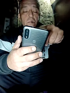 rodrig6987 1 online show from September 13, 1:27 am